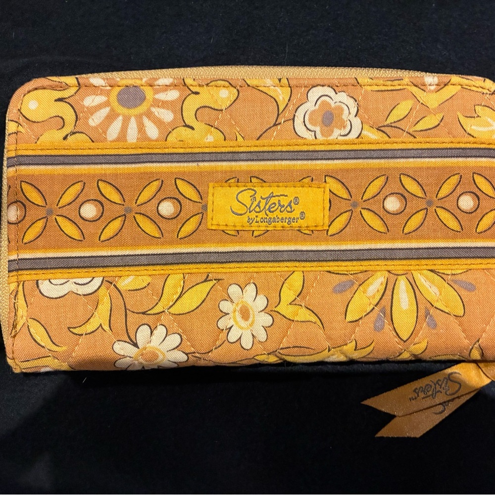 SISTERS BY LONGABERGER WALLET NWT
